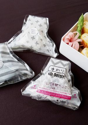 モノトーンおにぎりべんとう-レシピのメイン写真