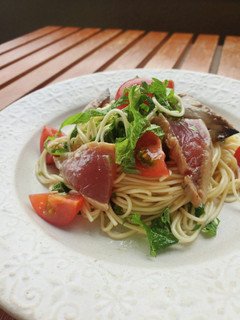 鰹のたたきで 素麺サラダ-レシピのメイン写真