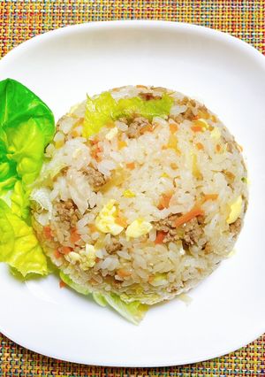 みじん切り野菜とひき肉のレタスチャーハン-レシピのメイン写真