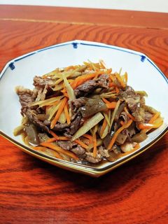 牛肉の入ったきんぴらごぼう-レシピのメイン写真