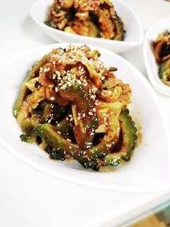 下処理なしで!ゴーヤ入りキムチ炒め-レシピのメイン写真