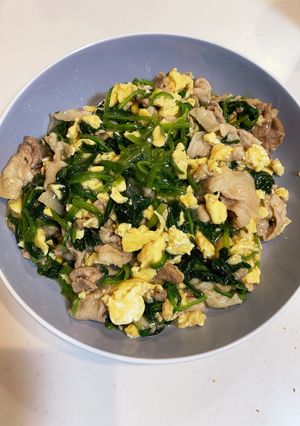 豚肉とほうれん草と卵の炒め物　簡単-レシピのメイン写真
