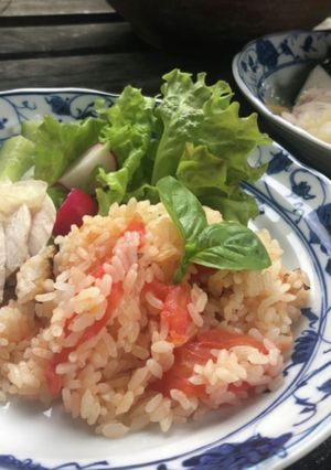 丸ごとトマトご飯＊入れて炊くだけ！-レシピのメイン写真