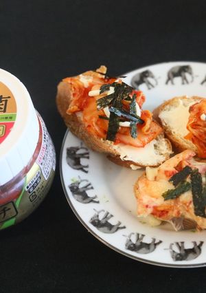 本格キムチでオープンサンド-レシピのメイン写真