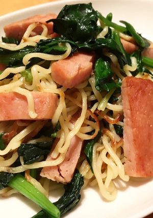 ほうれん草とスパムの焼きそばナンプラー味-レシピのメイン写真