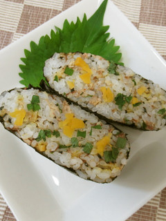 おにぎらず★サバ缶+大葉-レシピのメイン写真