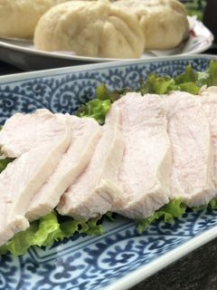 放置するだけ!簡単しっとり胸肉*茹で鶏-レシピのメイン写真