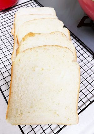 ＨＢでふっくらフワフワ食パン♡-レシピのメイン写真
