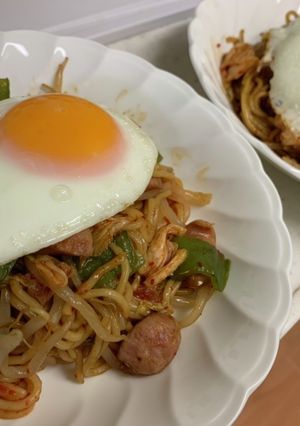 簡単美味しい！キムチ焼きそば-レシピのメイン写真