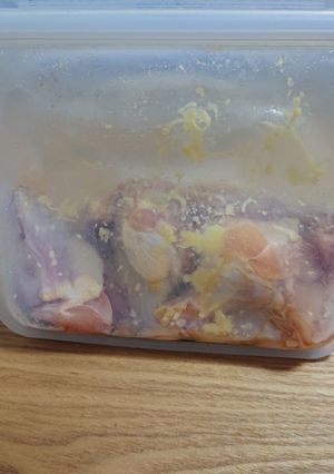 手羽元の生姜焼き風。漬け込み。-レシピのメイン写真