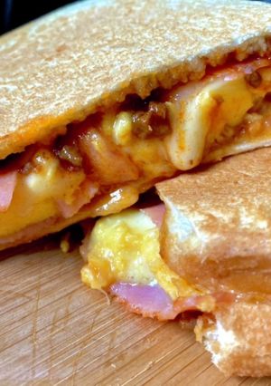 特製ミートソースのホットサンド-レシピのメイン写真