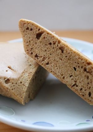 昼♪ホットサンドパンでそば粉ホットケーキ-レシピのメイン写真