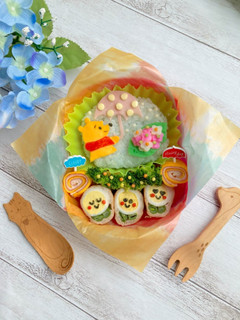 幼稚園児✰プーさん&紫陽花キャラ弁当-レシピのメイン写真