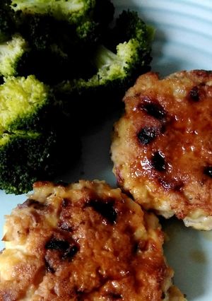 鶏ひき肉と豆腐のつくねバーグ-レシピのメイン写真