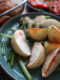 シンプルに。カブ焼き-レシピのメイン写真