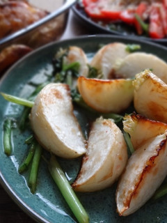 シンプルに。カブ焼き-レシピのメイン写真