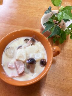 フルフル・豆腐と魚肉ソーセージのミルク煮-レシピのメイン写真