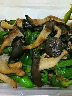 ひらたけとピーマンのおかか醤油炒め-レシピのメイン写真
