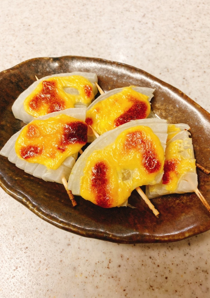 簡単♪新玉ねぎの辛子マヨ焼き-レシピのメイン写真