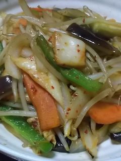キムチで手軽に野菜炒め-レシピのメイン写真