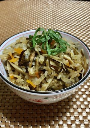 ごぼうを味わうごぼう飯-レシピのメイン写真