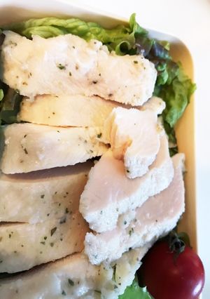 材料4つ☆ 超簡単しっとりサラダチキン-レシピのメイン写真