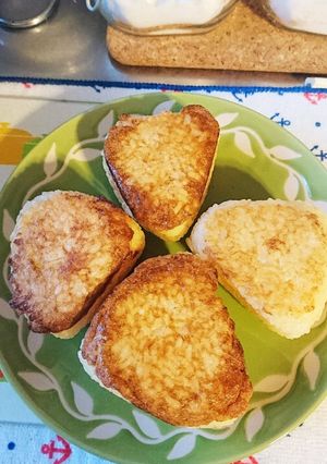 玉子で焼おにぎりo(^o^)o-レシピのメイン写真