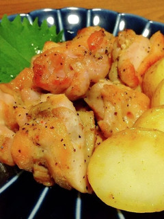 鶏もも肉のガーリック黒こしょう焼き-レシピのメイン写真