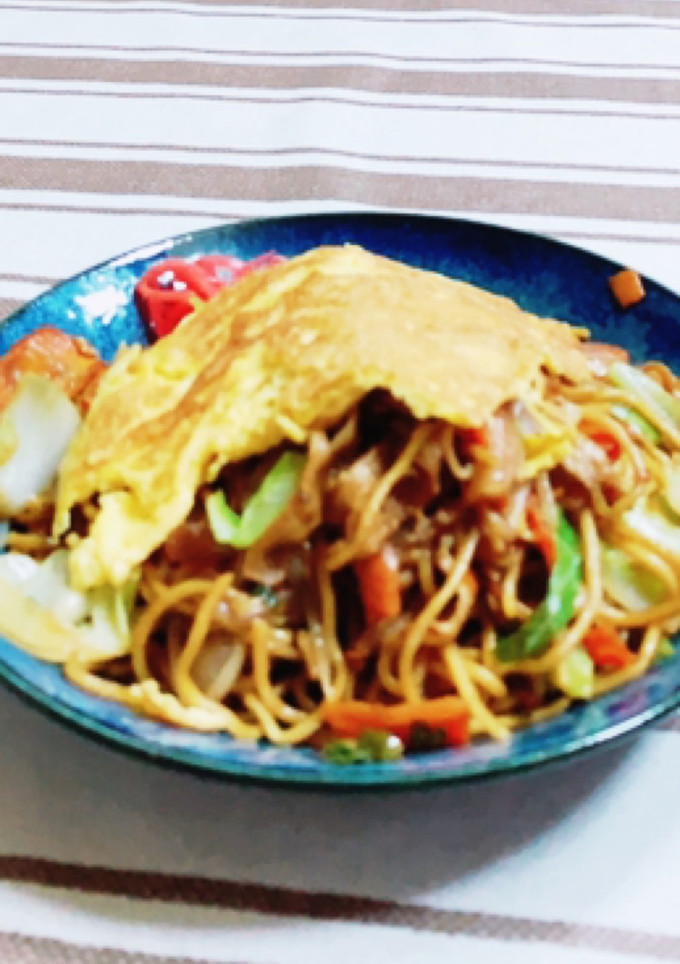 なんちゃって　オム焼きそば-レシピのメイン写真