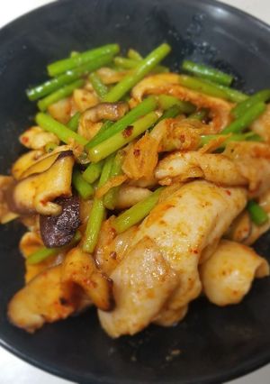 にんにくの芽と鶏皮-レシピのメイン写真