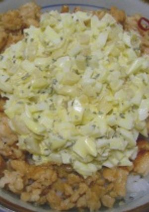 そぼろとらっきょうタルタルの親子丼-レシピのメイン写真