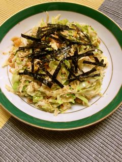 キムチと納豆で☆キャベツサラダ-レシピのメイン写真