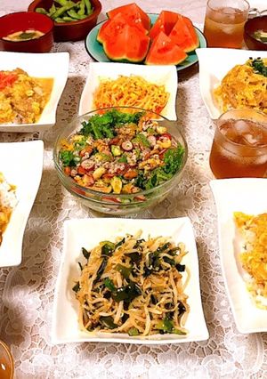 5月22日(土)親子丼、ケールサラダ-レシピのメイン写真