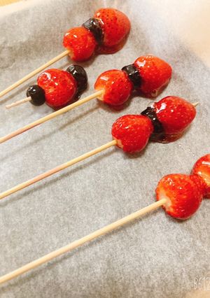 簡単!電子レンジでイチゴ飴!-レシピのメイン写真