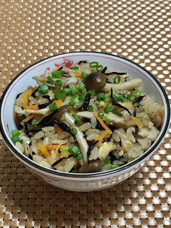 きのこたっぷり!ひじきご飯-レシピのメイン写真