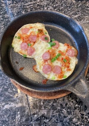 キムチーズおつまみミニピザ-レシピのメイン写真