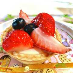 รูปของ 簡単♡いちご♡のクリームチーズタルト