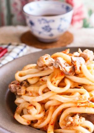 とろーりチーズが美味♪豚キムチの焼うどん-レシピのメイン写真