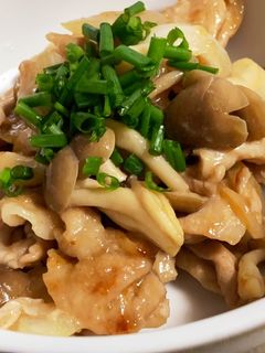 簡単!炒めるだけ!豚肉としめじの味噌炒め-レシピのメイン写真