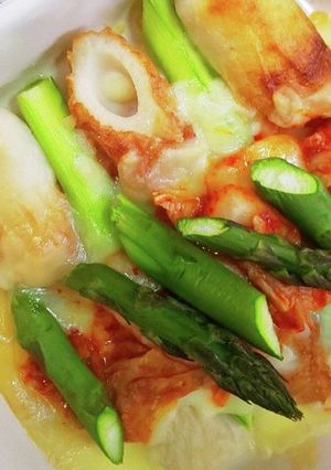 旬のアスパラと竹輪のキムチ・チーズ焼き-レシピのメイン写真