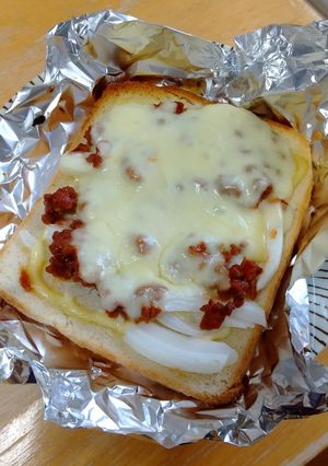 大豆ミートで簡単とろーりミートソースピザ-レシピのメイン写真
