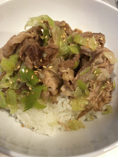 簡単!ネギ塩豚丼-レシピのメイン写真