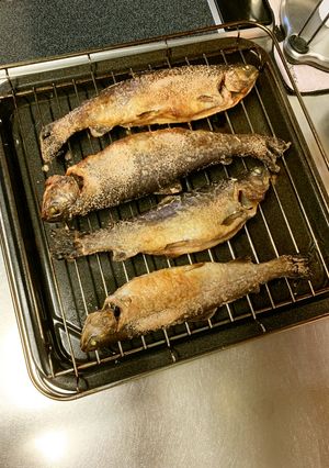 岩魚・山女の塩焼き（オーブン使用）-レシピのメイン写真