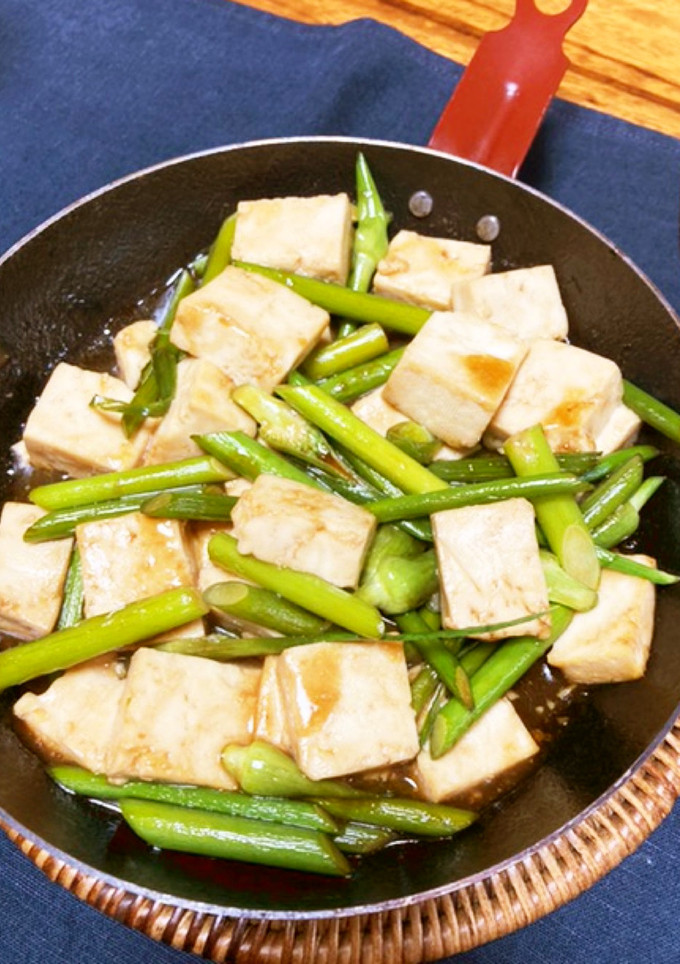 にんにくの芽と豆腐のオイスターソース炒め-レシピのメイン写真