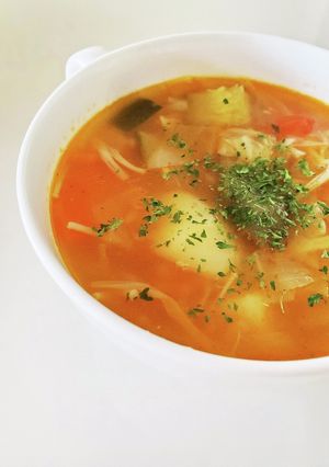 たっぷり★根菜と手羽元のミネストローネ-レシピのメイン写真
