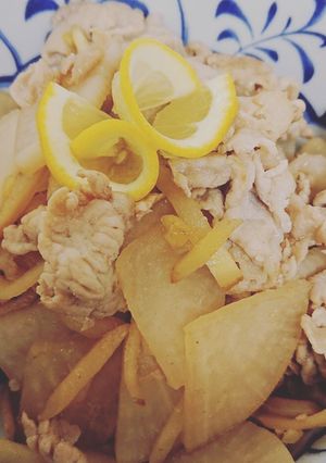 豚バラ生姜大根の塩レモン炒め-レシピのメイン写真