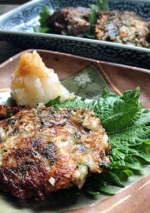 サバ缶で簡単＊山芋（とろろ）ふわふわ焼き-レシピのメイン写真