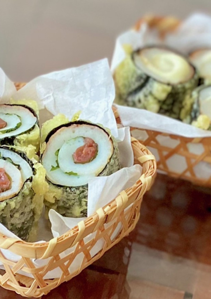 ちくわのぐるぐる磯辺揚げ＊梅しそとチーズ-レシピのメイン写真