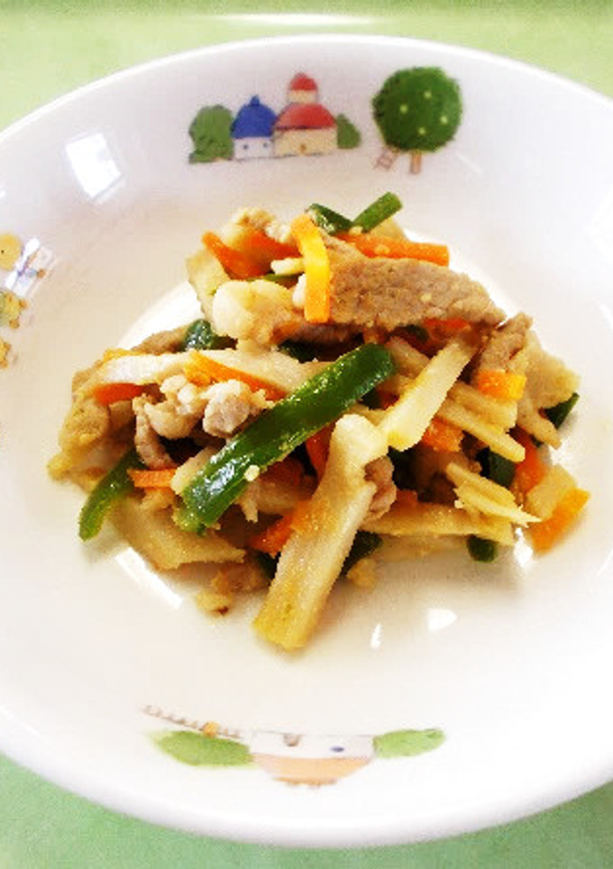 【保育園給食】細切り肉と野菜の炒め物-レシピのメイン写真
