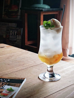 おうちカフェ★柚子茶でクリームソーダ-レシピのメイン写真